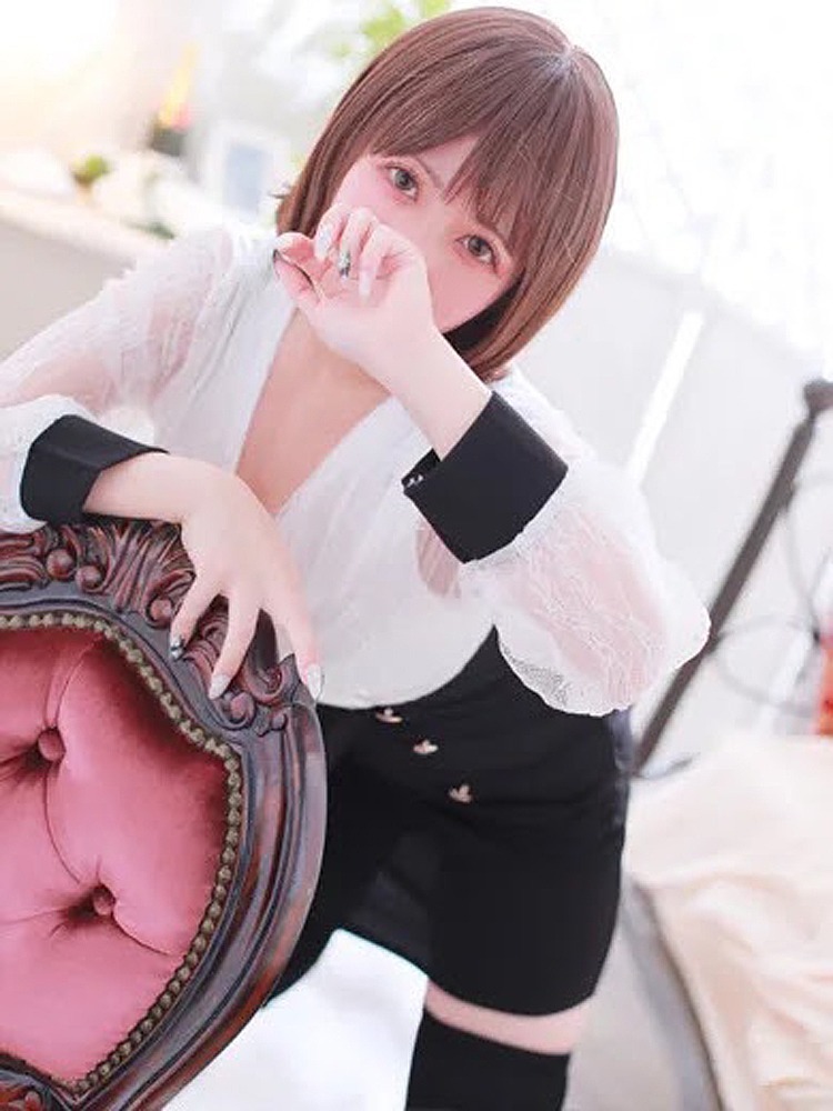 サムネイル5：沢村 奈帆