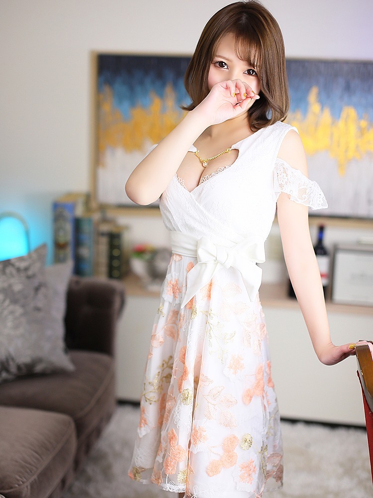 サムネイル6：小松 彩香