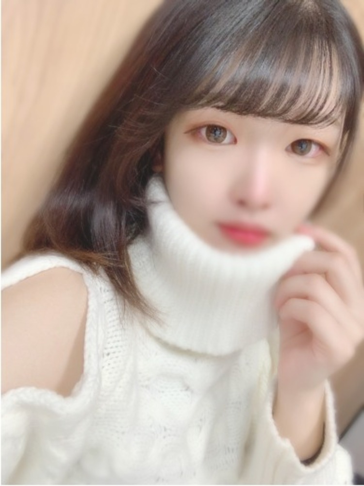 立花 ことり 20歳