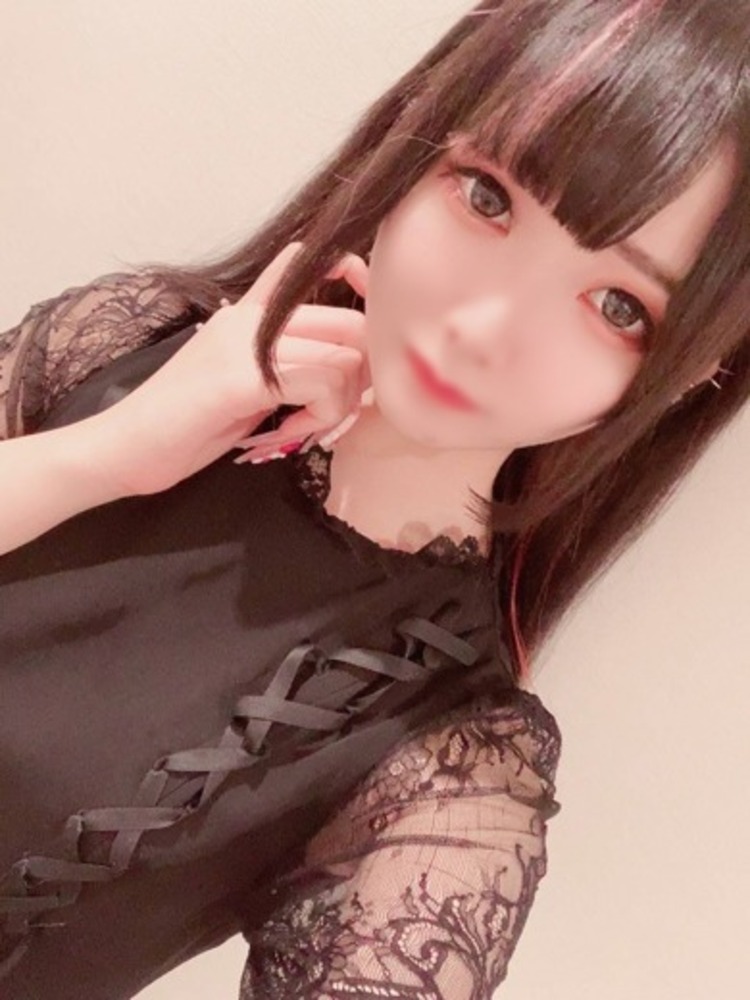 春咲 ぱるる 19歳