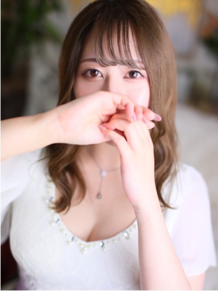 椎名 ありす 20歳