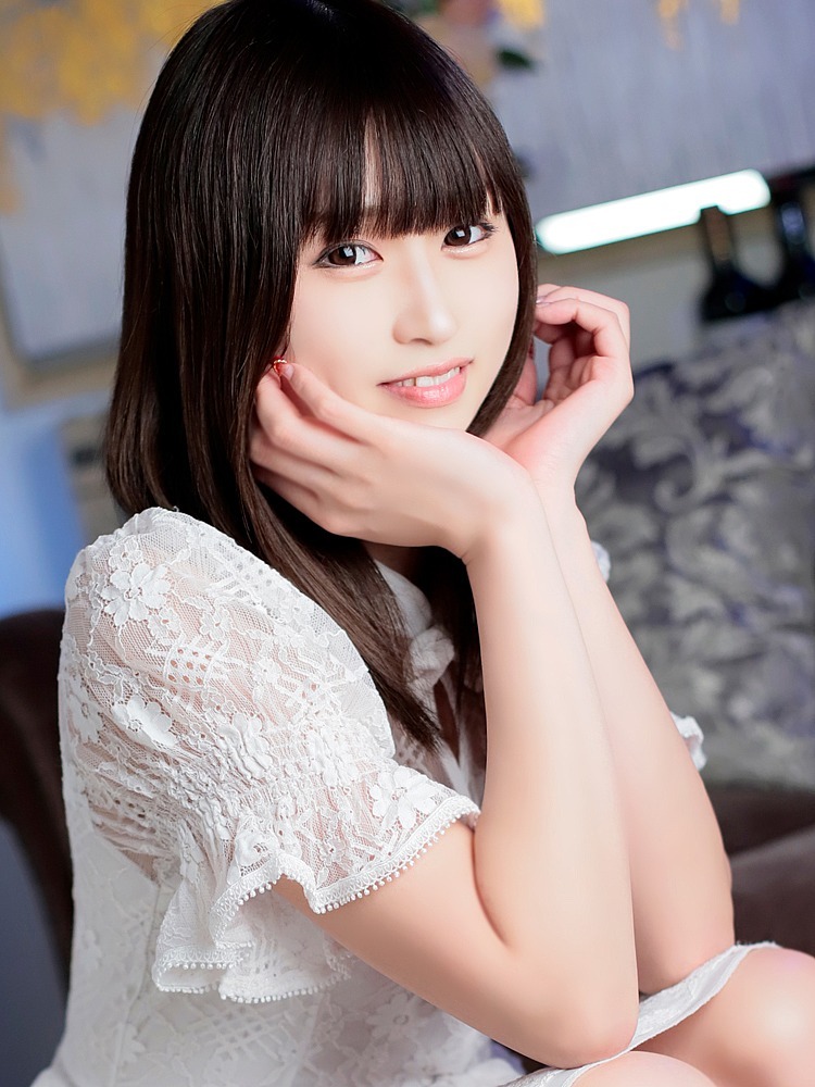 清藤 敦子 22歳